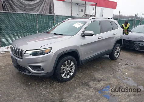 2019 Jeep Cherokee Latitude Plus 4X4 z USA, uszkodzony, nr VIN 1C4PJMLX8KD305110